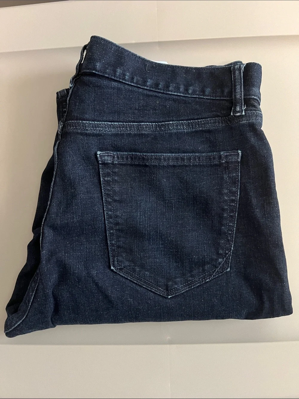Banana Republic Men’s Dark Wash Straight Leg Jean Size 34